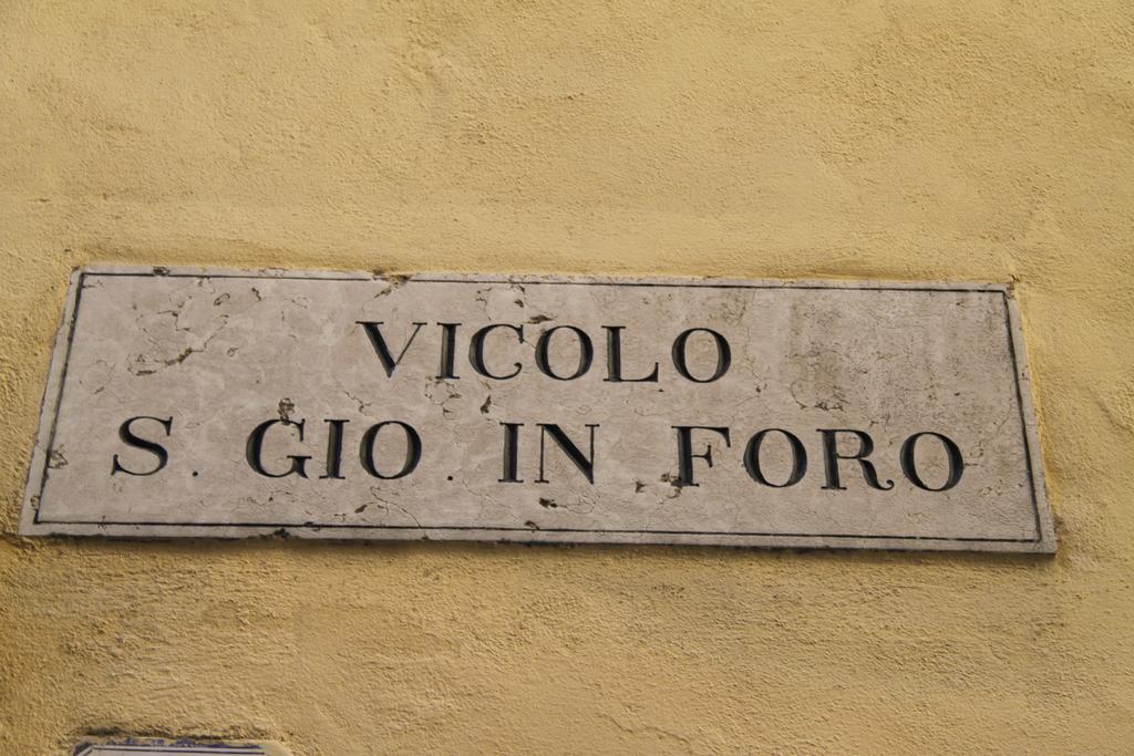 Residenza S. Giovanni In Foro Verona Luaran gambar