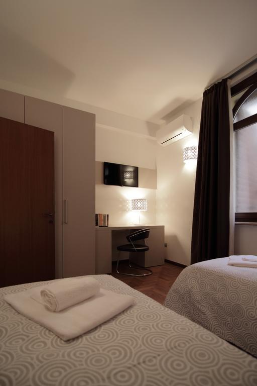 Residenza S. Giovanni In Foro Verona Luaran gambar